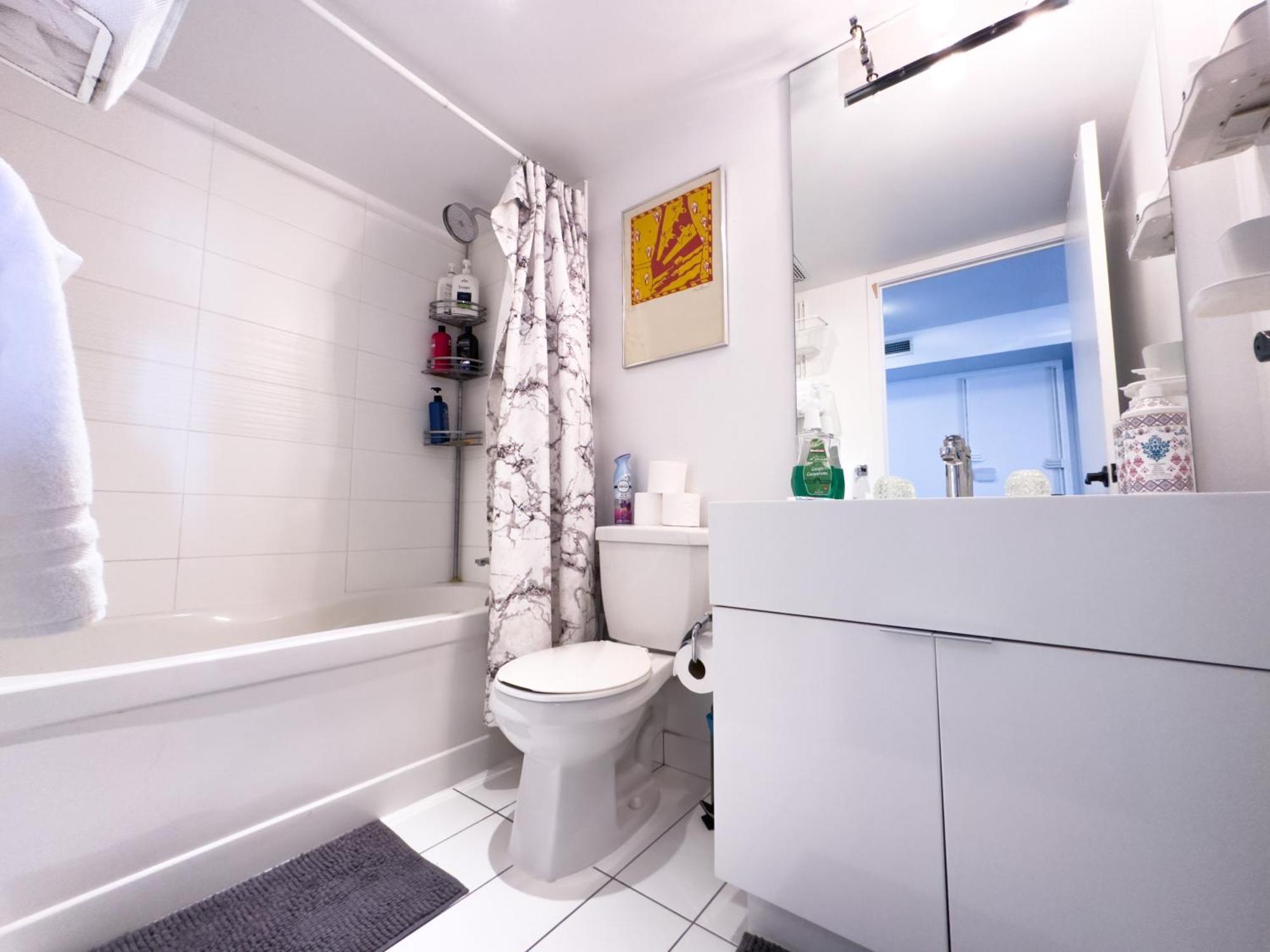 Comfort Iceboat Lakeview & Free Parking * Toronto